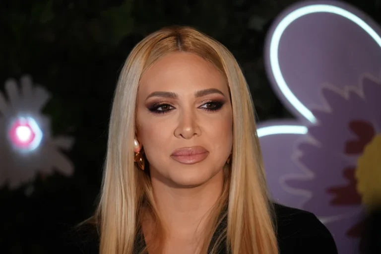 EVO KAKO MILICA TODOROVIĆ IZGLEDA U 4. MJESECU TRUDNOĆE Snimak pjevačice u kućnoj varijanti – u kadar upao i STOMAČIĆ