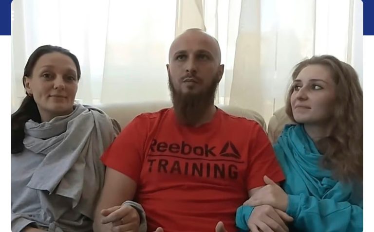 Muškarac oženio učenicu, nastavnicu, nadzornicu i direktoricu iz iste škole
