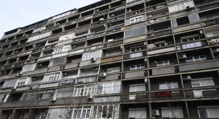Jezivi detalji tragedije u Beogradu: Djevojka umrla tokom intimnog odnosa