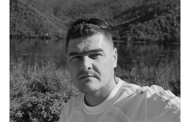 Nakon teške životne borbe preminuo Sanid Neslanović