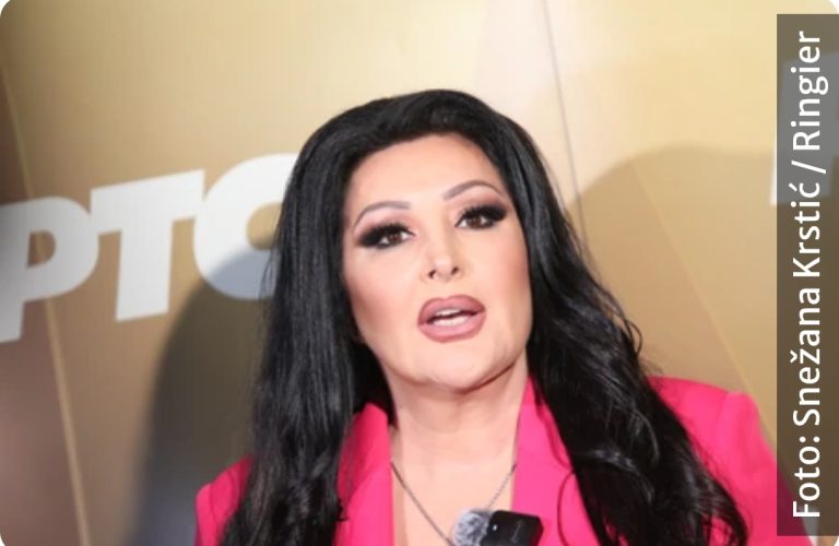 POZNATO STANJE DRAGANE MIRKOVIĆ: Hitno prekinula koncert u Hrvatskoj, pa jednim potezom umirila fanove