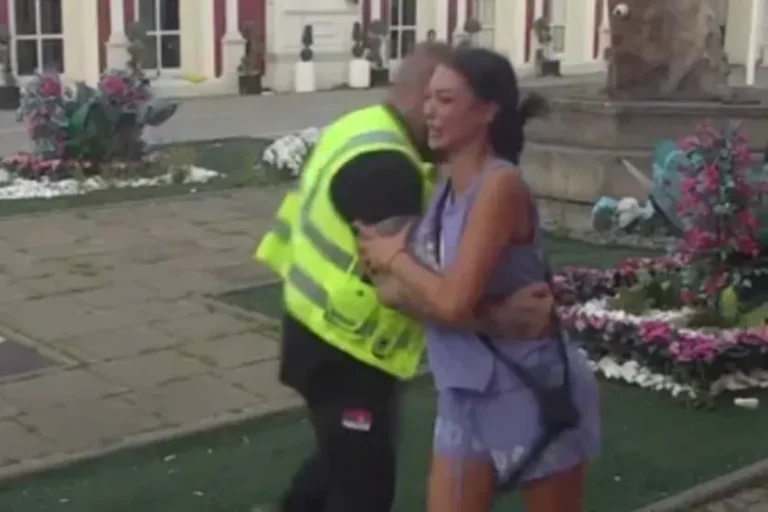 Maja Marinković glavom lomi staklo, uništiva sve pred sobom! Drama sa Asminom eskalirala, hitno je odveli